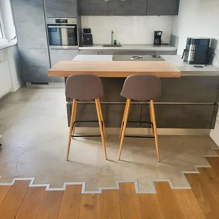 Modernes & Luxurioeses In Naehe Der Whu Apartment Niederdorla